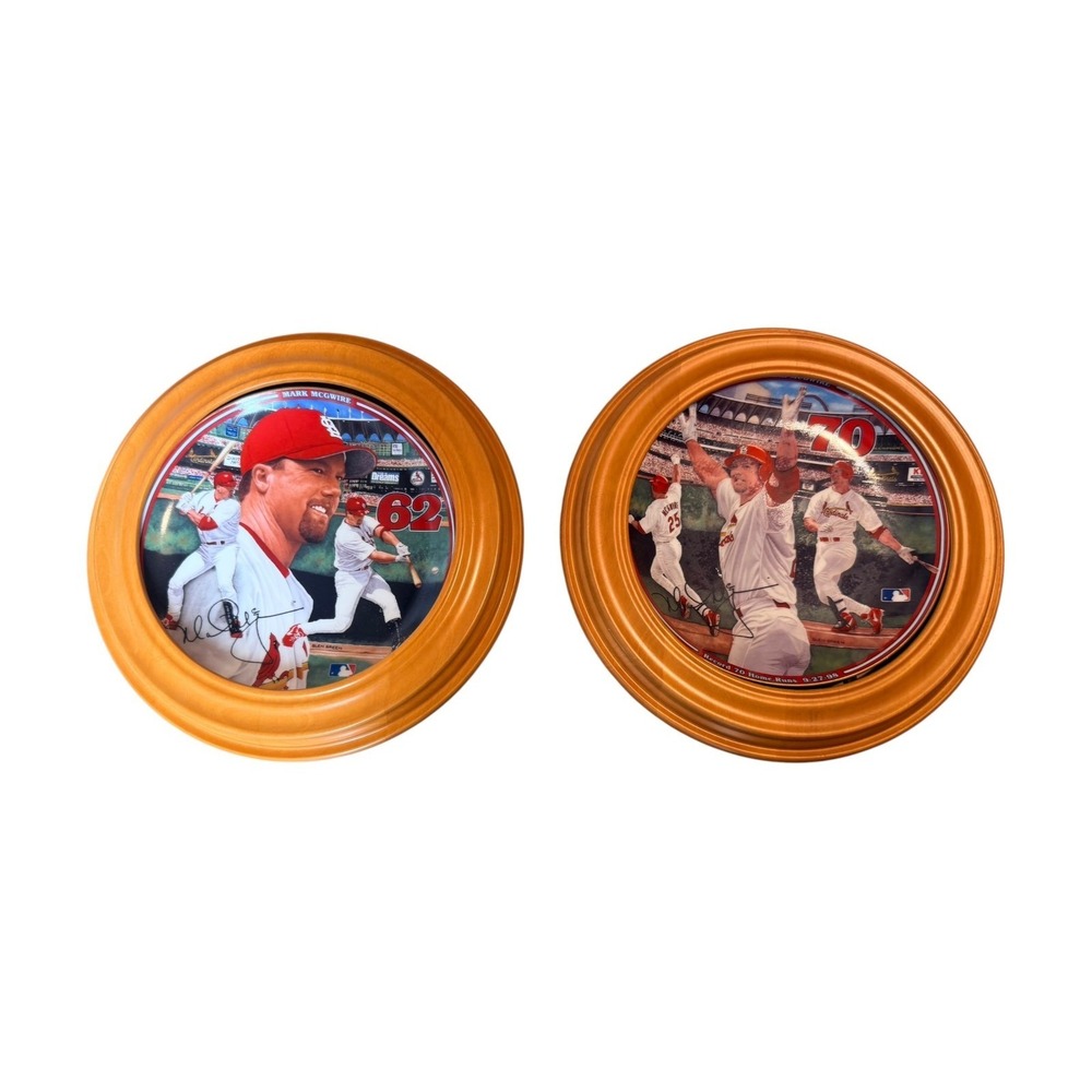 Mark McGwire Bradford Exchange Collector Plates w/ COA Record 62 & 70 HR Lot 2